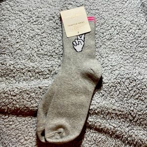 American Eagle quarter peace sign socks| NEVER WORN WITH TAGS |